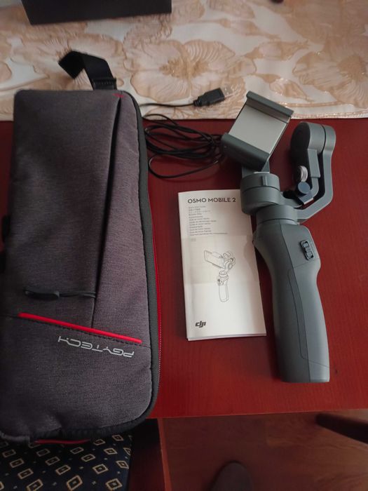 DJI Osmo Mobile 2