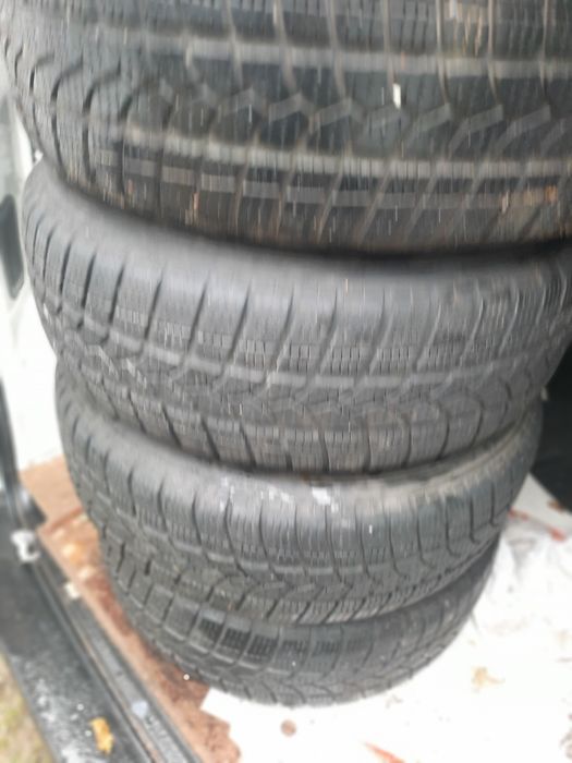4 koła felgi opony zimowe 195/65 R15 Kormoran Renault Megane Scenic