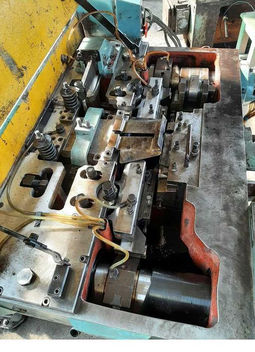 Máquina de fabricar Pregos
