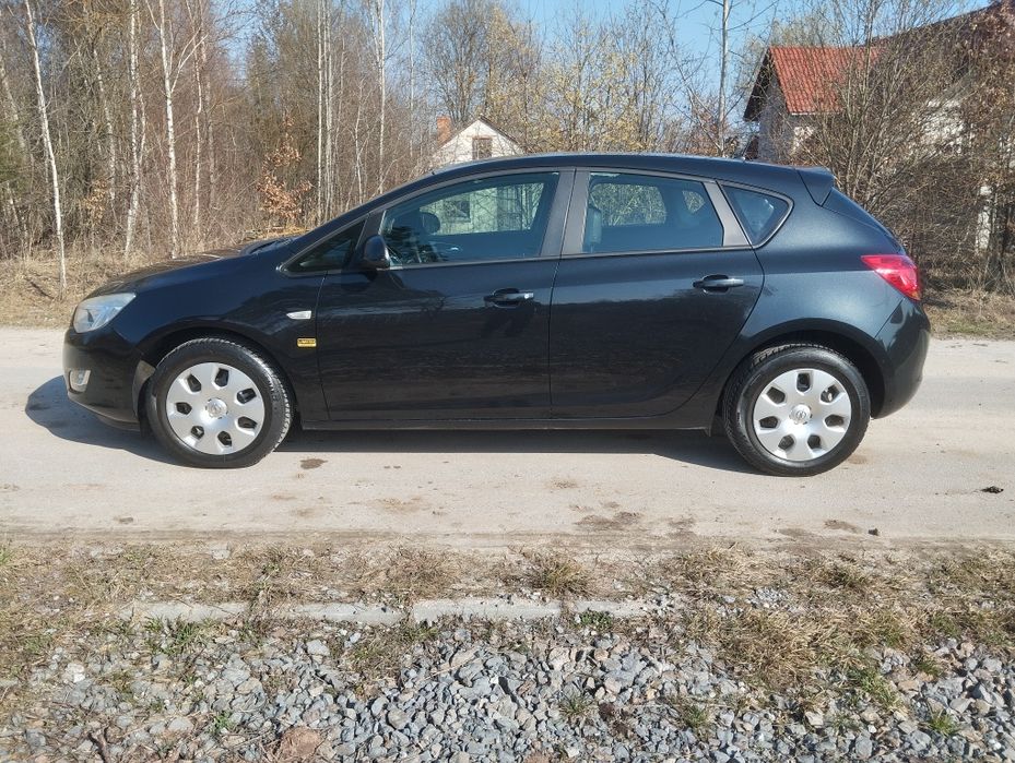 Sprzedam opel astra j