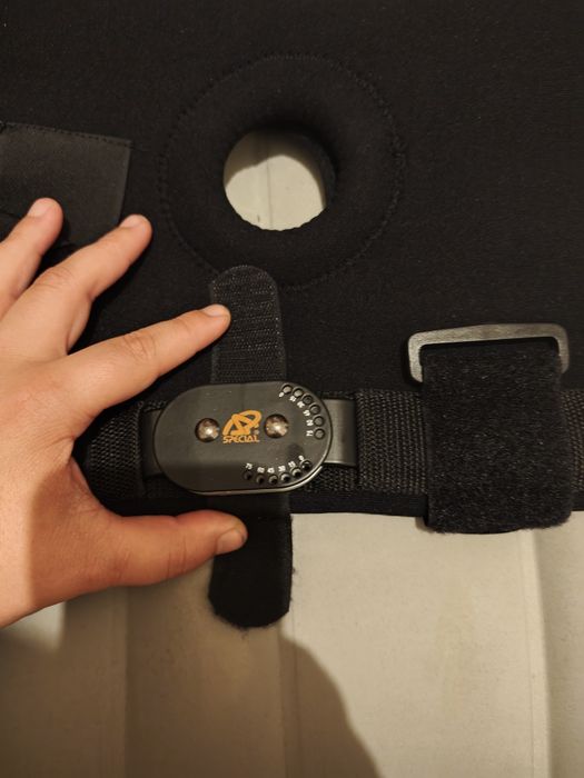 Stabilizator special na kolano