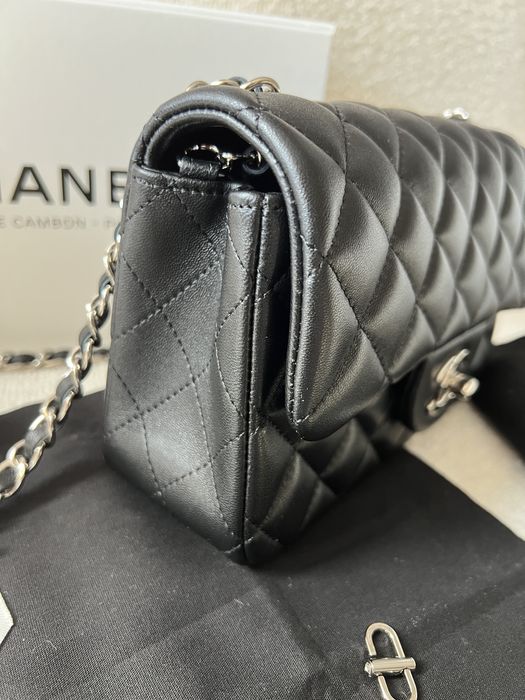 Torebka Chanel Classic Flap Mini lambskin