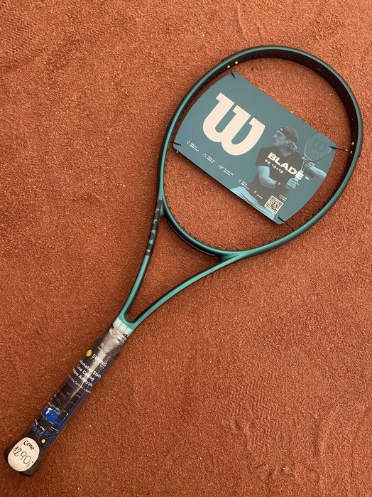 Rakieta Wilson Blade 98 16x19 V9