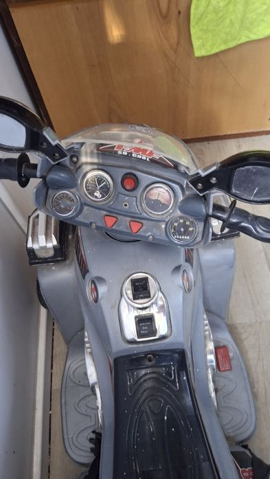 Продам квадроцикл електро мотоцикл детский
