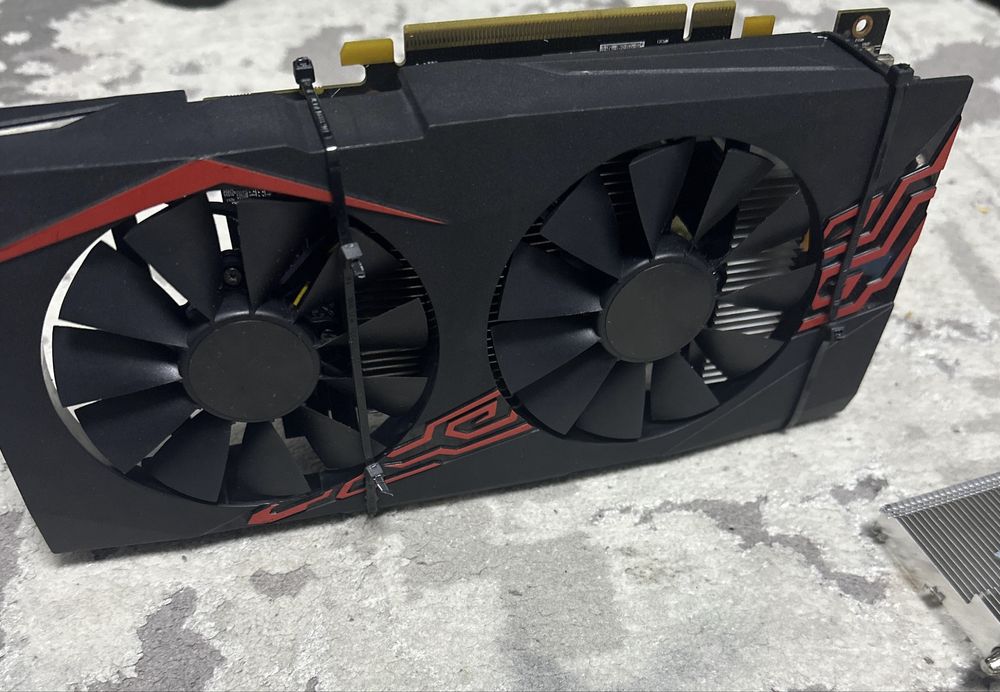 RX 470 4gb відеокарта