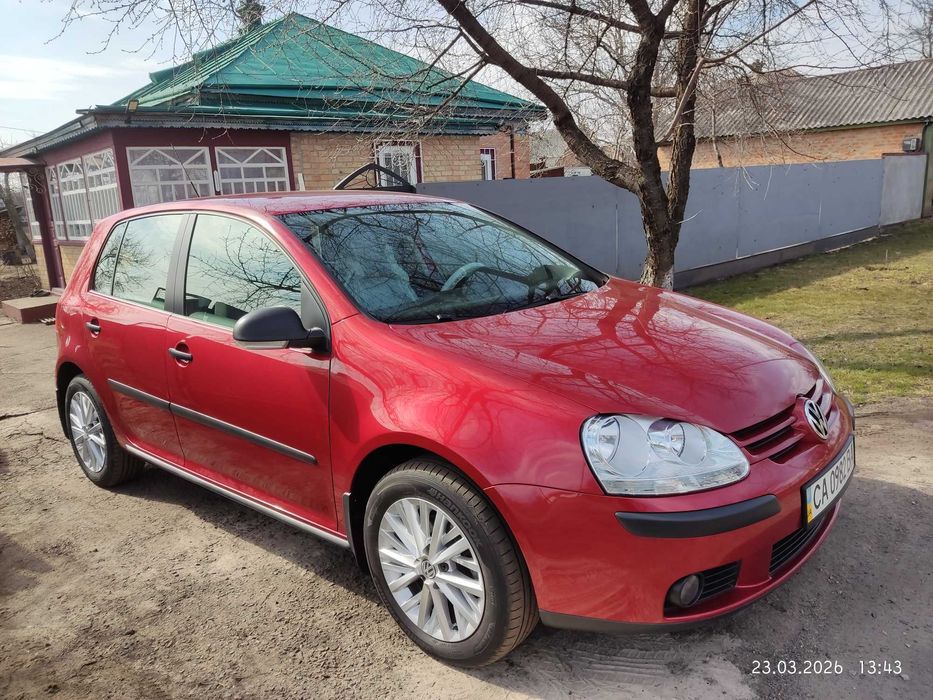 Продам VW Golf 5