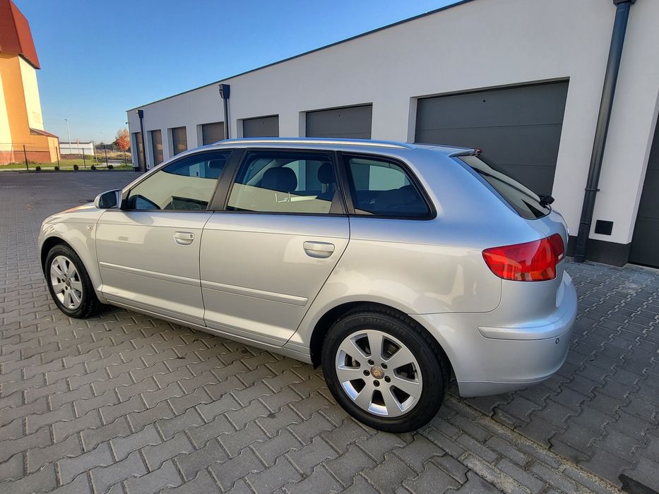 Audi A3 sportback 1.6 benzyna
