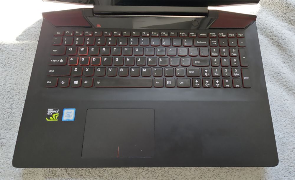 Gamingowy laptop Lenovo 15.6 Y700-15IS