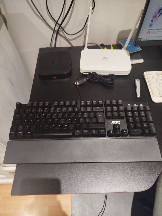 Teclado Gamer AOC GK500