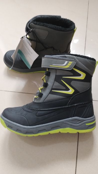 Nowe Kozaki chłopięce r.34