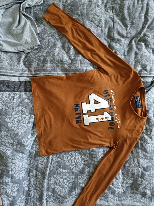 Кофта NUkUtAvAке