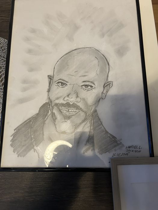 Szkice oprawione do zawieszenia