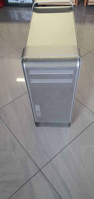 Komputer APPLE MAC PRO A1186 2x XEON E5462 4GB RAM