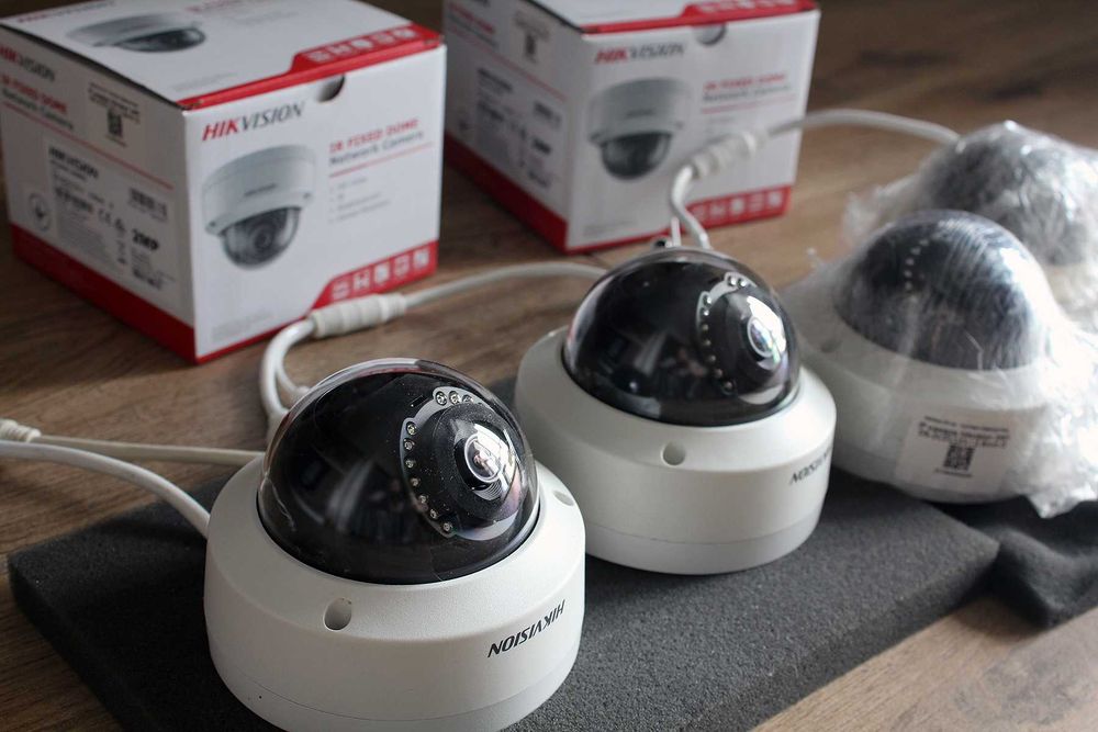 Антивандальная IP камера Hikvision DS-2CD1121-I 2MP PoE