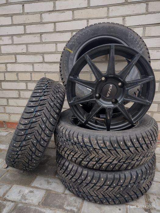 Продам диски з шинами