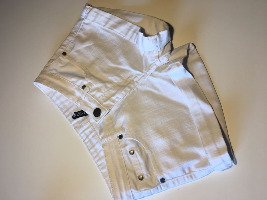 Krotkie jeans spodenki