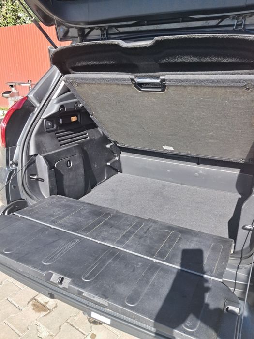 peugeot 3008 авто