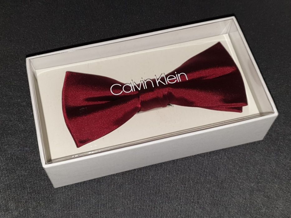 Nowa ORYGINALNA jedwabna mucha Calvin Klein czerwona IDEALNY PREZENT