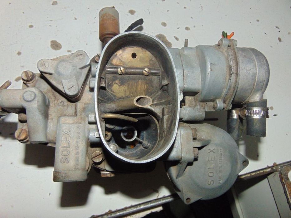Bmw e30 1modelo carburador solex " usado em bom estado