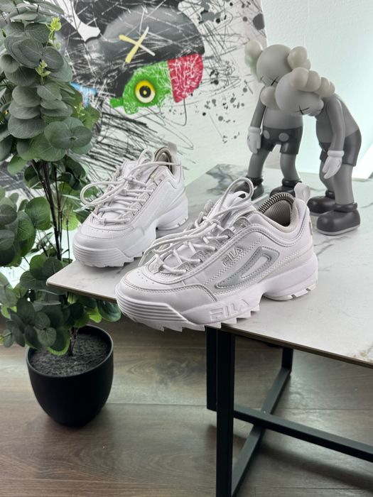 Кросівки шкіряні Fila Disruptor 36.5 розмір Е14545