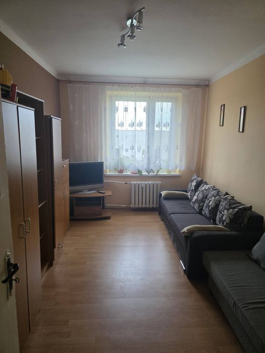 Mieszkanie 3 pokoje (64 m²) z działką