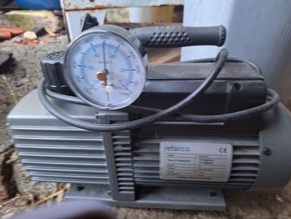 Bomba de Vácuo semi nova - PK-60-SV