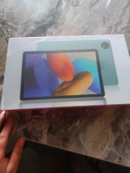 Планшет 10 дюймів 2+4/32