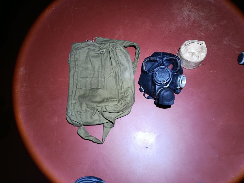Продам противогаз  пмк 1 раний