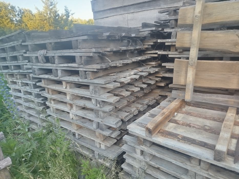 Продам піддони для блоків
