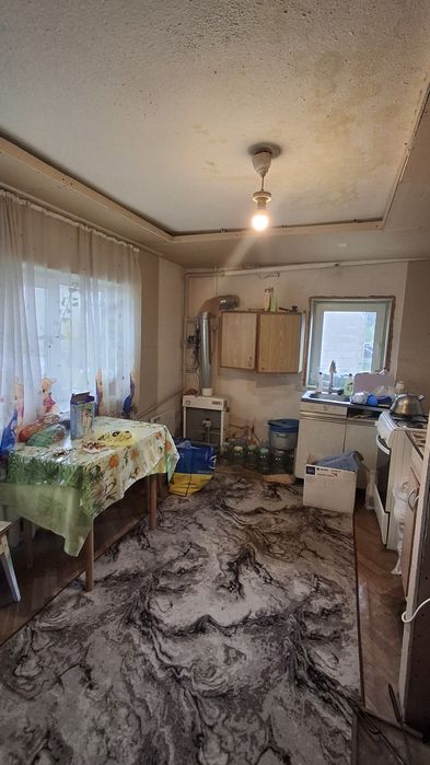 Продам будинок в селі Рогівське.