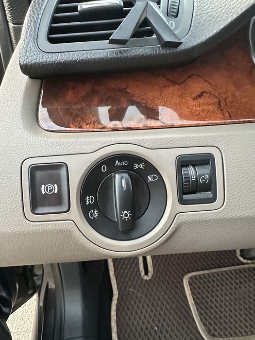 Volkswagen Passat 2009 VIN WVWZZZ3CZ9E139059 фото оголошення 16 з 18