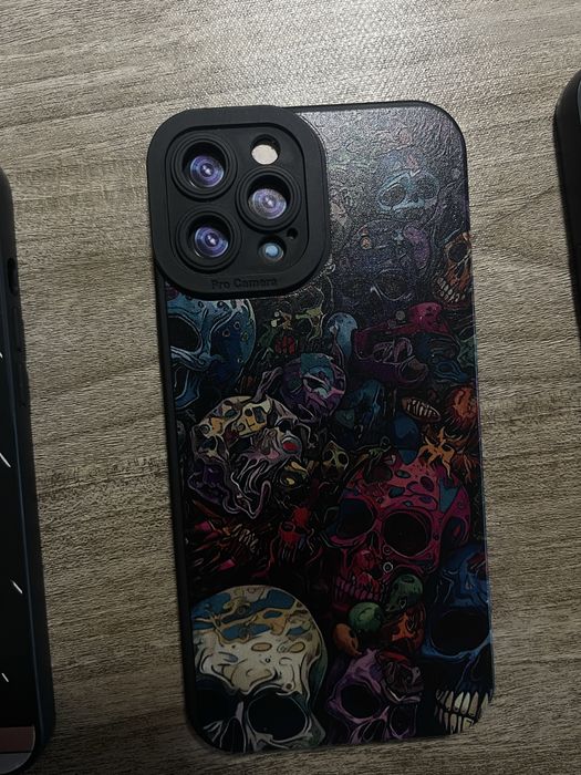 Capa iphone 12 pro max + peliculas