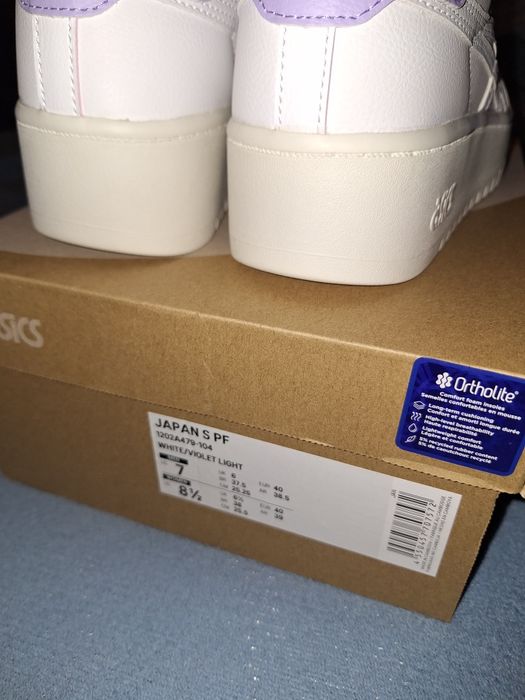 Buty damskie Asics Japan S PF 40 25,5 cm sneakersy