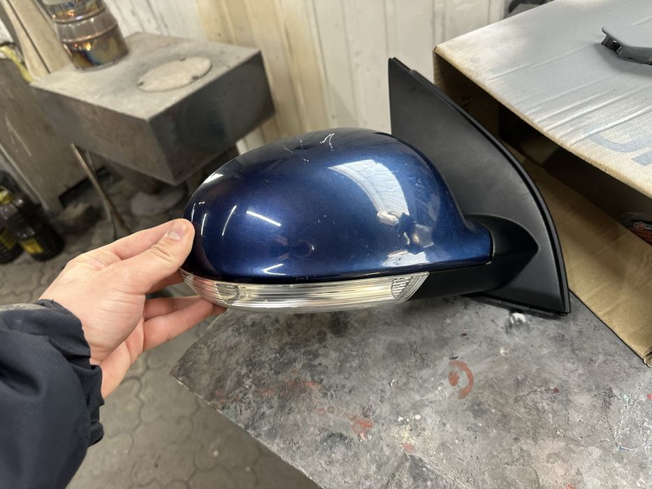 Дзеркало праве електр. 6 пинов VW Golf (V)