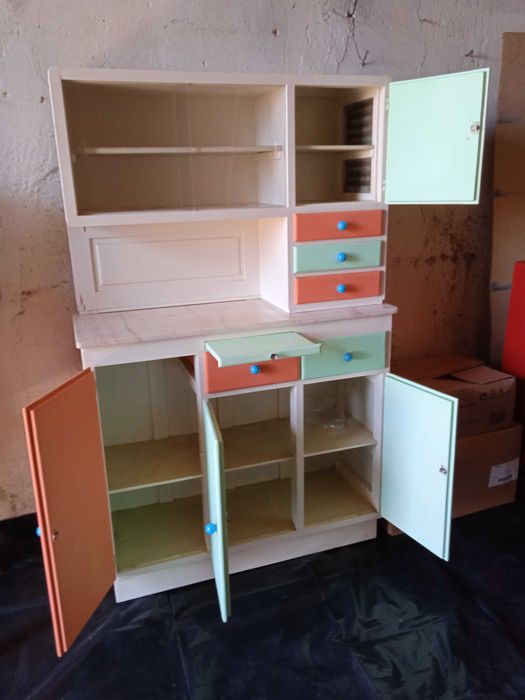 Móvel louceiro vintage