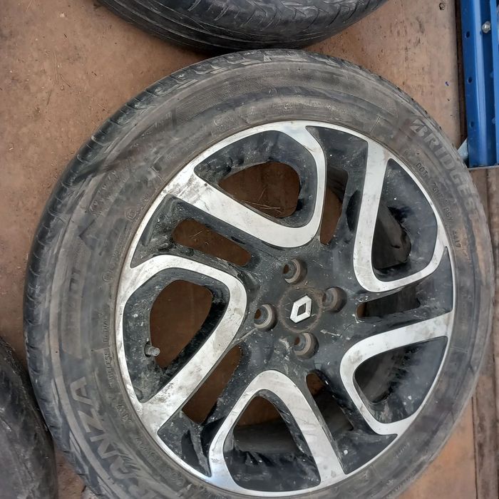 Jantes renault captur tamanho 17