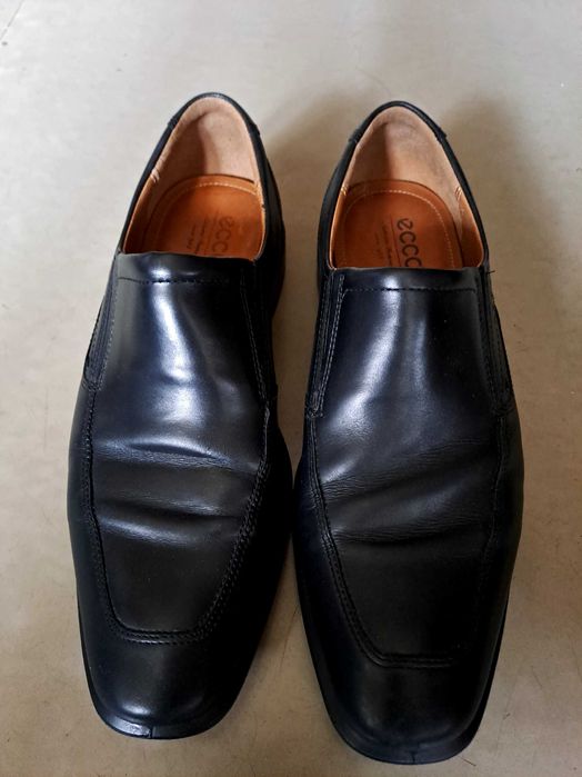 чоловічі туфлі з натуральної шкіри відомого бренду