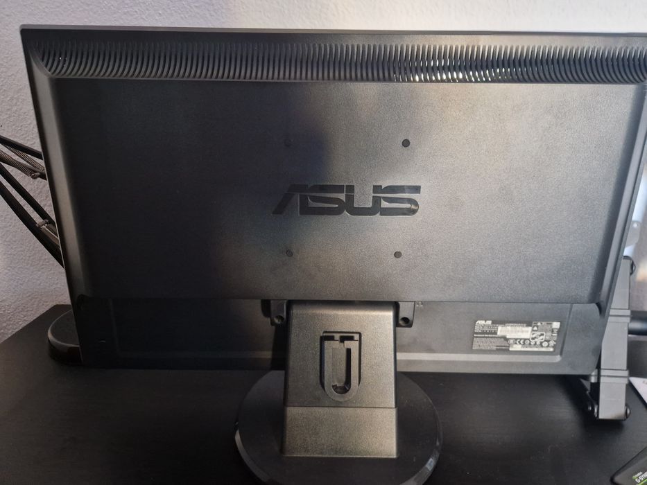 Monitor Asus VW246