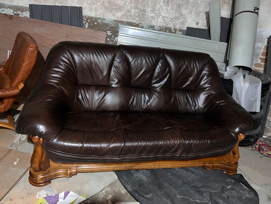 Шкіряні меблі 3,2,1 + стіл