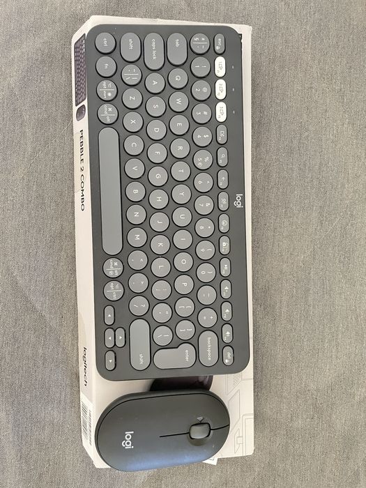 Teclado Logitrch Pebble 2 combo