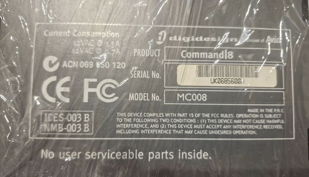 Mikser cyfrowy CoMMAnd /8 MC008