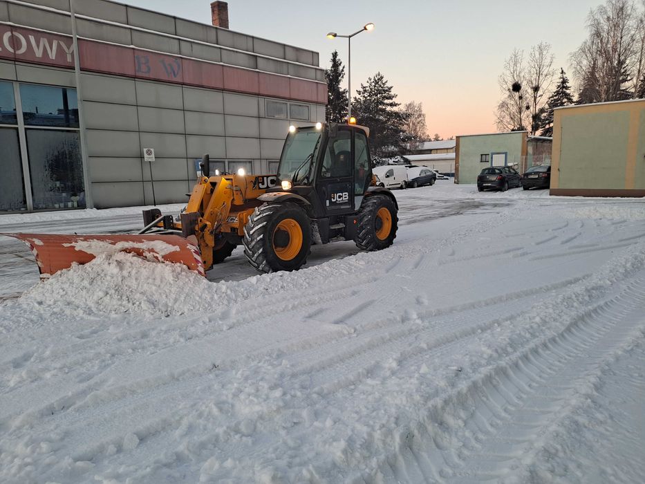 Usługi Ładowarka Teleskopowa JCB 7M,Roboty Ziemne, Prace Ziemne,