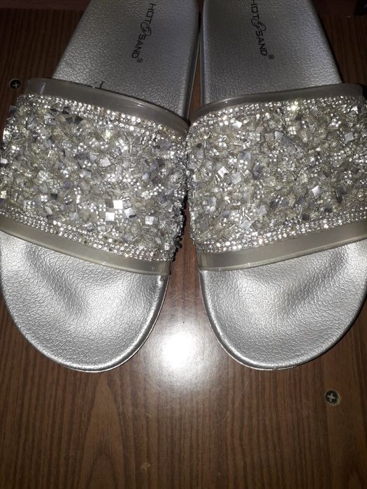 Босоніжки шльопки 41р