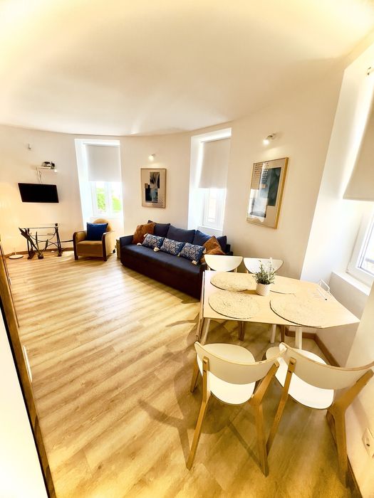 Livre 19 a 26 Julho - Apartamento Lousada - T1 novo no centro