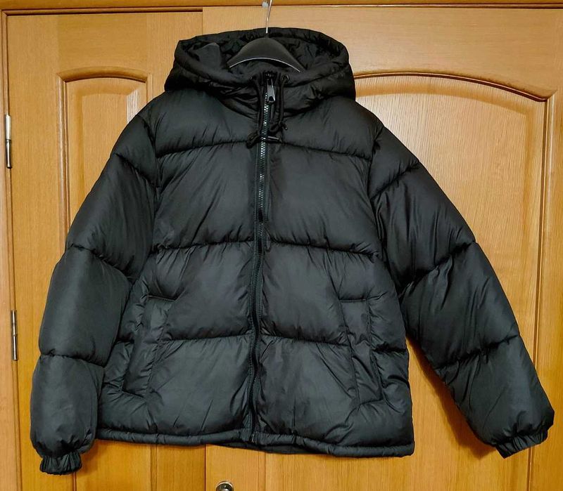 Жіноча куртка-пуховик H&M. Оригінал. З Англії. Нова