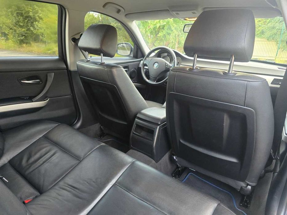 Продам BMW 3 Series 2011. Можна в розстрочку, під викуп.