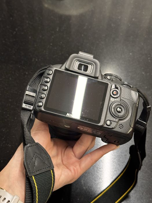 Фотоапарат Nikon D3100