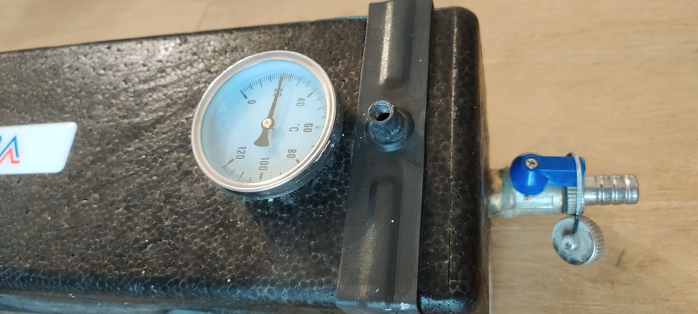 Sprzęgło hydrauliczne 1–1 DN25 ~60 kW w izolacji, Veedico