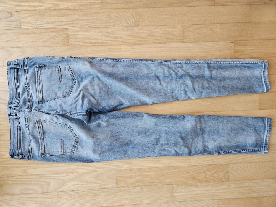 Jasne jeansy slim Reserved 28/32 męskie
