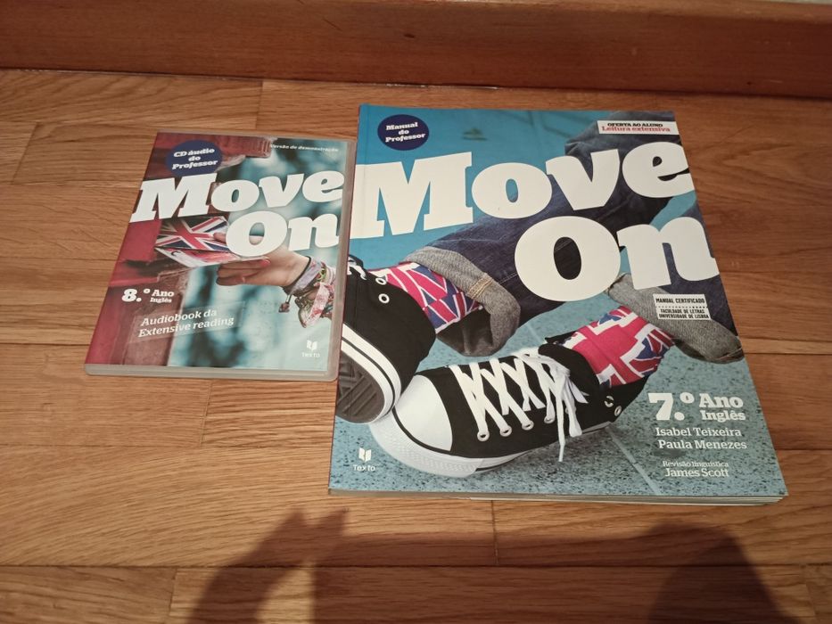 Manual do professor Move on 7ºano
